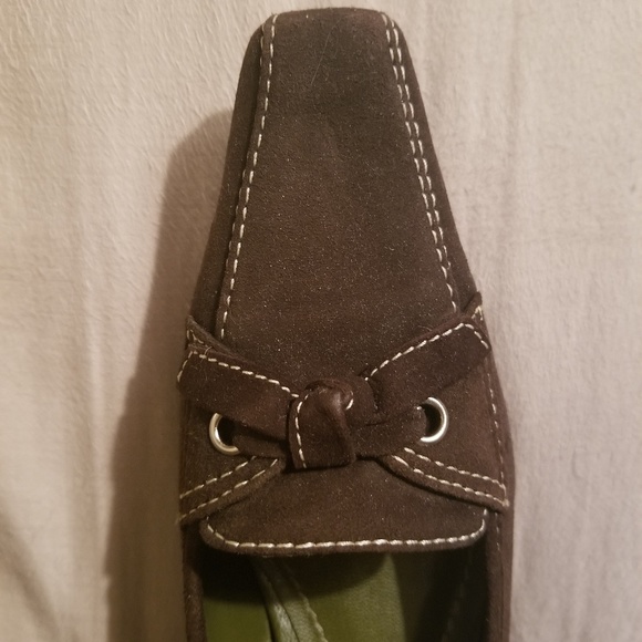 Shoes - Picture 4 of 4